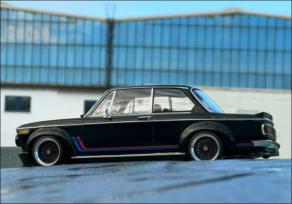 1:18 BMW 2002 Turbo Black 1973 DieCast Tuning-Modell = OVP